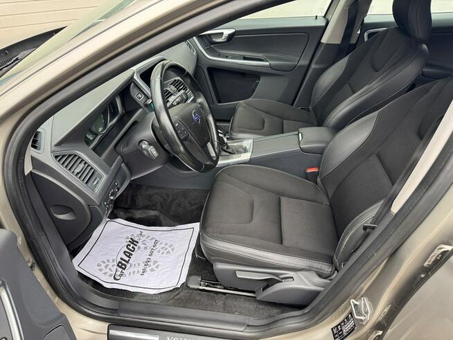 Volvo XC 60 Pisemna Gwarancja 12 miesięcy Konin - zdjęcie 8