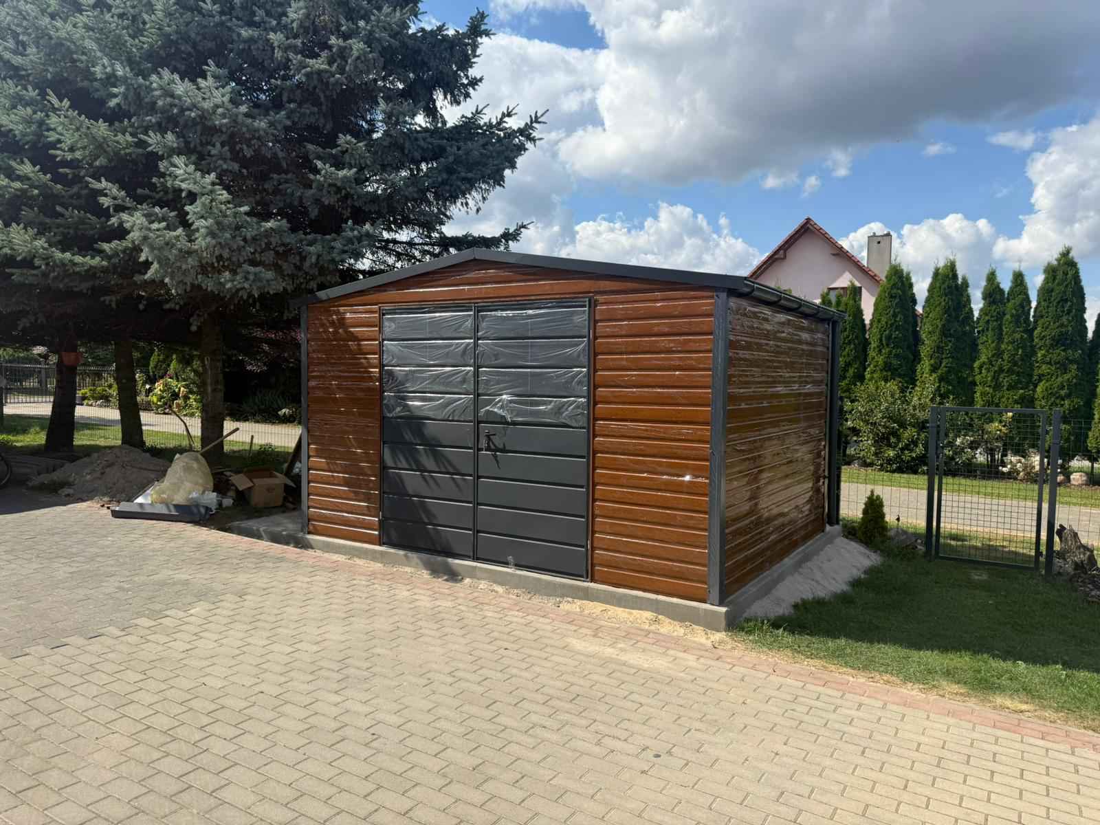 Garaż Blaszany dwuspadowy 4x5 Złoty Dąb + Ciemny Grafit Brama Kędzierzyn-Koźle - zdjęcie 6