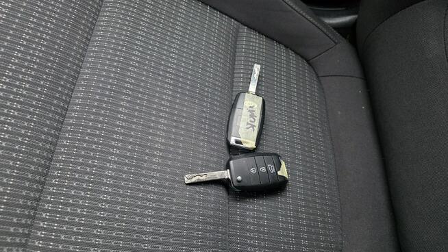 Kia Stonic bogate wyposażenie * Chełm Śląski - zdjęcie 12
