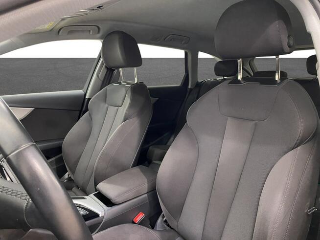Audi A4 Limousine 35 TFSI Advanced mHEV S tronic Warszawa - zdjęcie 10