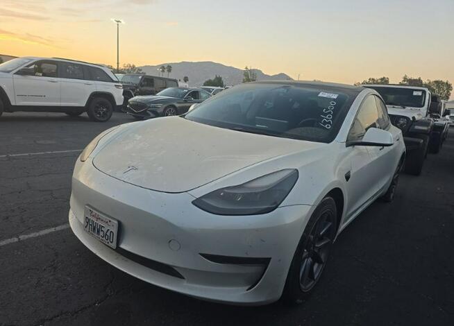Tesla Model 3 AWD / DUAL MOTOR / LONG RANGE / niski przebieg Białystok - zdjęcie 3
