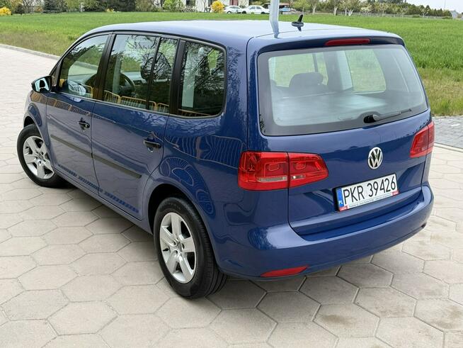 Volkswagen Touran 1.6TDI 2010 Zarejestrowany Klima Gostyń - zdjęcie 4