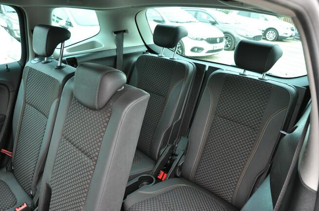 Opel Zafira 1.4 140KM 7 foteli LED Navi Kamera Półskóra Dąbrowa Górnicza - zdjęcie 9