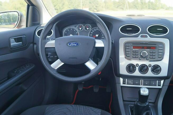 Ford Focus cabrio z niemiec  idealny zadbany 1,6 101 km polecam Goczałkowice-Zdrój - zdjęcie 6