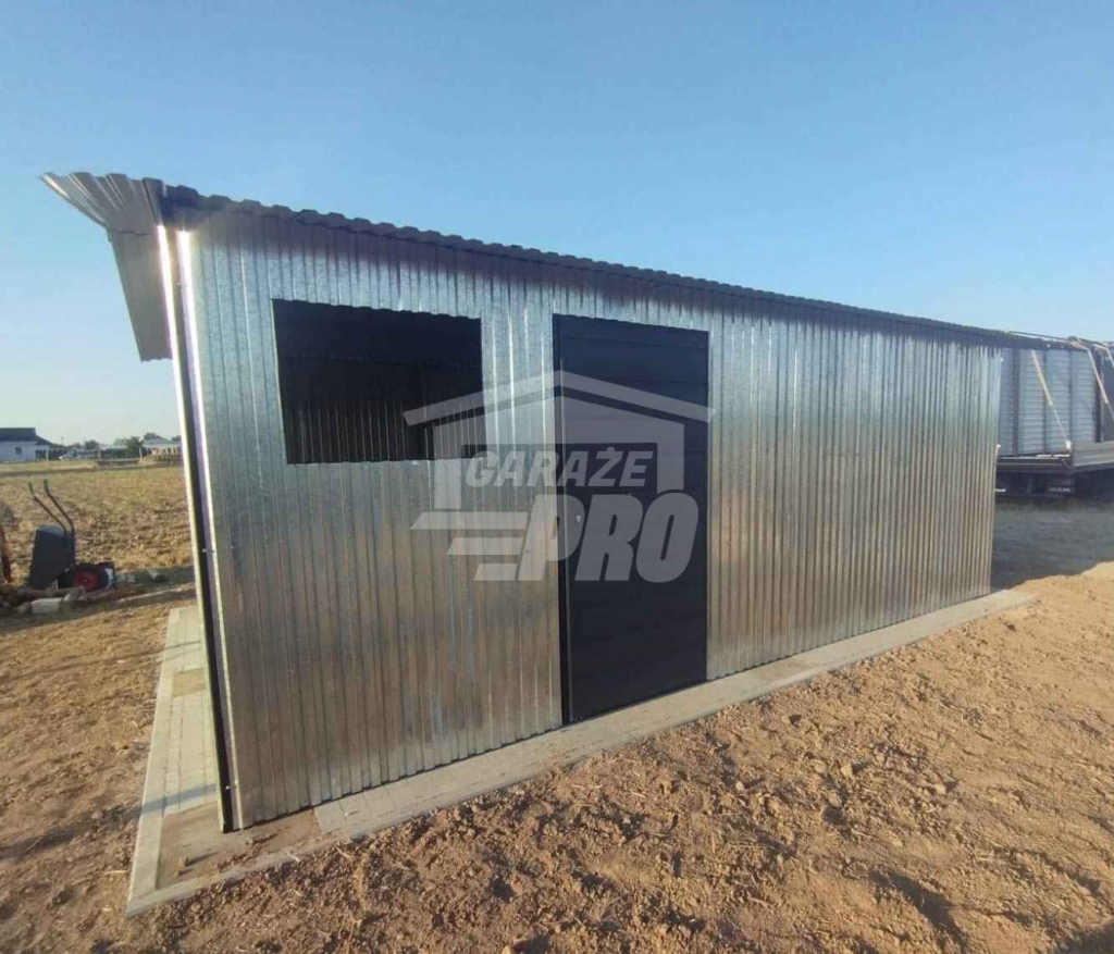 Garaż blaszany 4x6 otwór na okno ocynk - dwuspad pod ocieplenie GP200 Białogard - zdjęcie 3