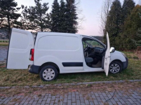 Syndyk sprzeda Citroëna Berlingo 2009,1,6 B+G