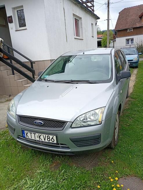 Ford Focus kombi 1.6 benzyna Nowa Ruda - zdjęcie 2