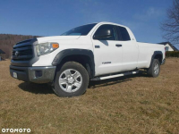 Toyota Tundra 5.7 4x4 Double Cab SR5