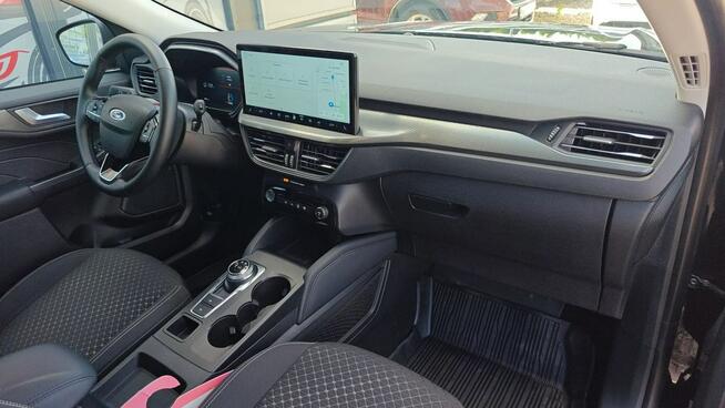 Ford Kuga // Winter// HYBRID// Niski przebieg// Ostrołęka - zdjęcie 10