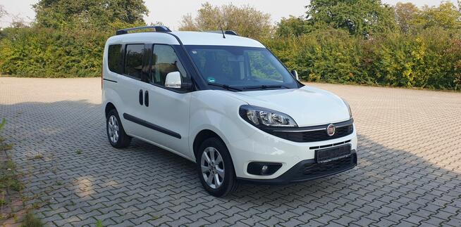 Fiat Doblo 1.4 T-jet 120 Lounge LPG Kraków - zdjęcie 8