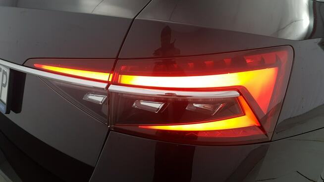 Škoda Superb 2.0 TDI SCR Ambition ! Z Polskiego Salonu ! Faktura Vat ! Warszawa - zdjęcie 12