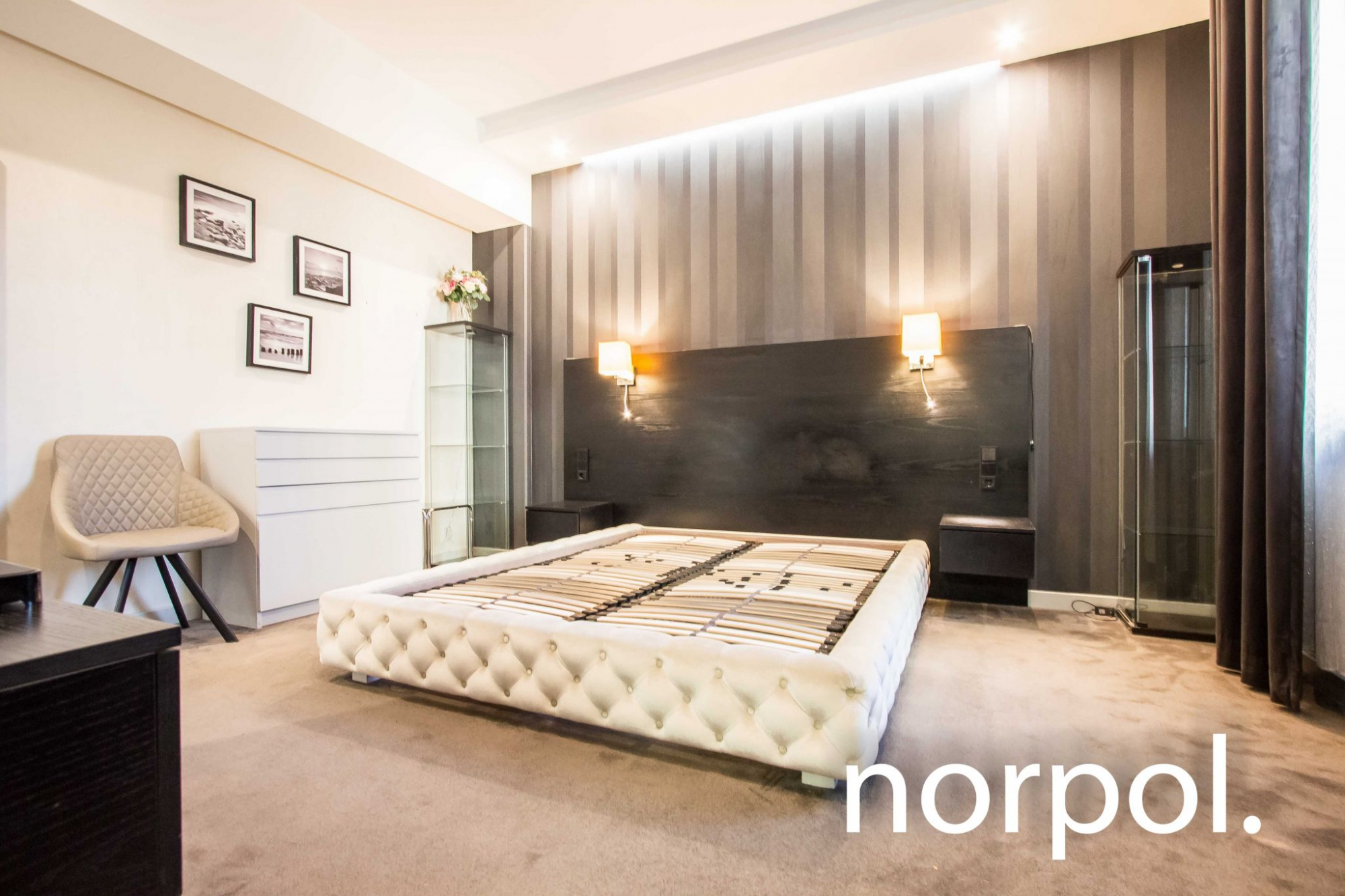 Angel Wawel, Sukiennicza, 4 pokoje, basen, garaż, siłownia, ochrona Kraków - zdjęcie 12