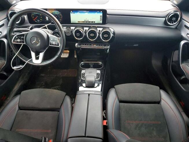 Mercedes CLA 250 4Matic / pakiet AMG / niski przebieg Białystok - zdjęcie 8