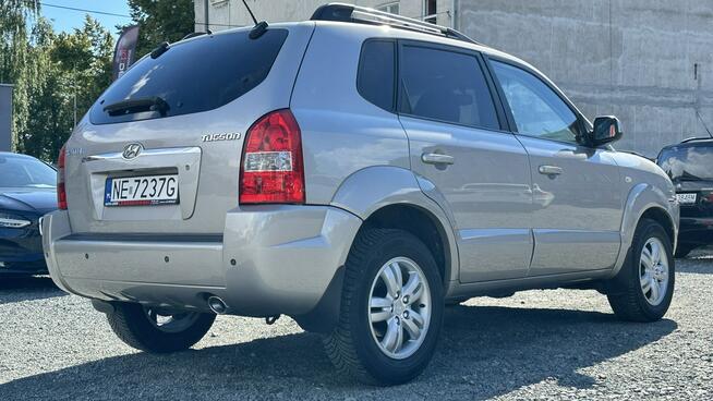 Hyundai Tucson 2.0 Benzyna Moc 141KM Zarejestrowany Ubezpieczony Elbląg - zdjęcie 9