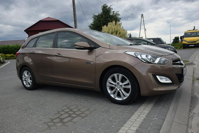 Hyundai i30 1.6D Klima Led Brązowy PDC Sprowadzony Opłacony Majdan Sieniawski - zdjęcie 7