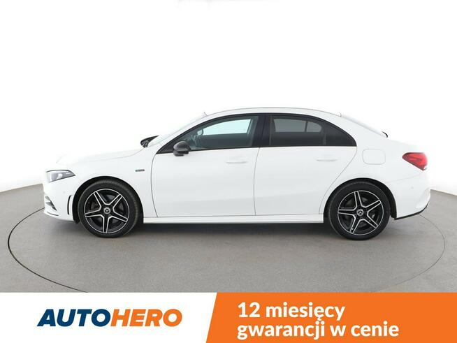 Mercedes A 250 FV23% PHEV AMG skóra/alcantara full LED navi kamery Warszawa - zdjęcie 2