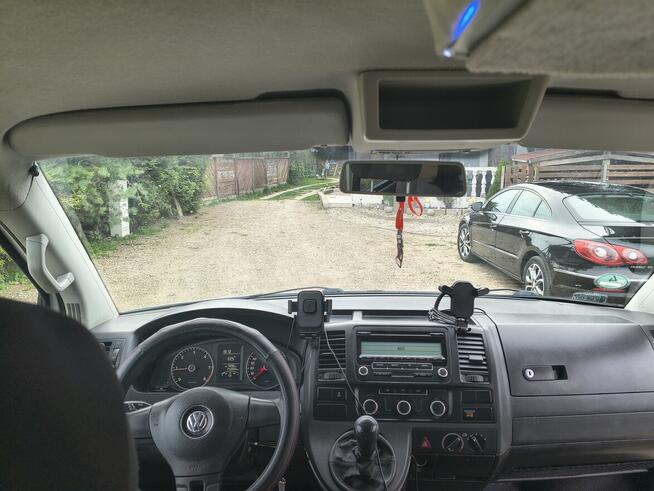 Volkswagen Transporter T5 2,0 CDI rok 2009 lift Kartuzy - zdjęcie 8