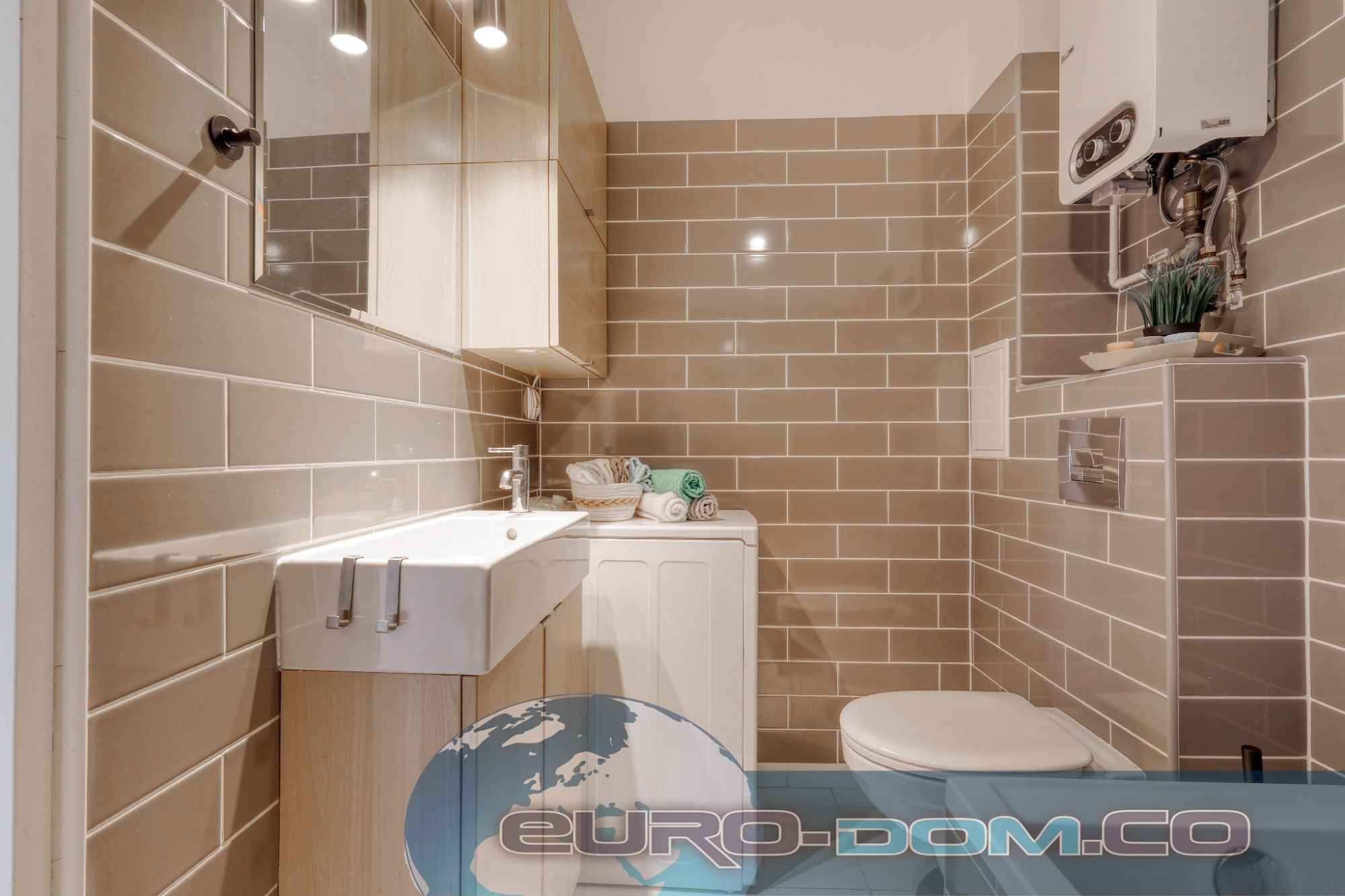 Do wynajęcia duża komfortowa kawalerka z osobną kuchnią. Grunwald - zdjęcie 10