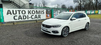 Fiat Tipo Bogata wersja lounge.