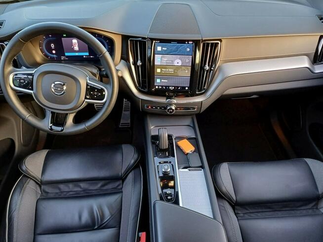 Volvo XC 60 Roczna Gwarancja R-Design Kamienna Góra - zdjęcie 11