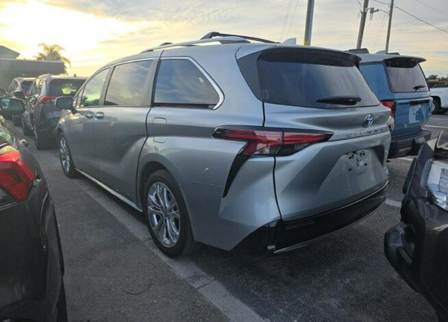 Toyota Sienna PLATINIUM / AWD / Hybryda Białystok - zdjęcie 5