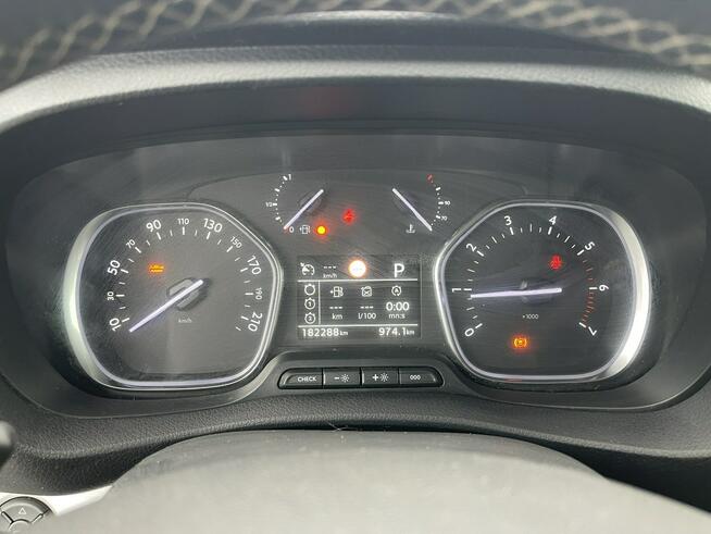 Toyota Proace Verso VIP Skóra Pamięć Fotele kapitańskie HAK Gliwice - zdjęcie 7