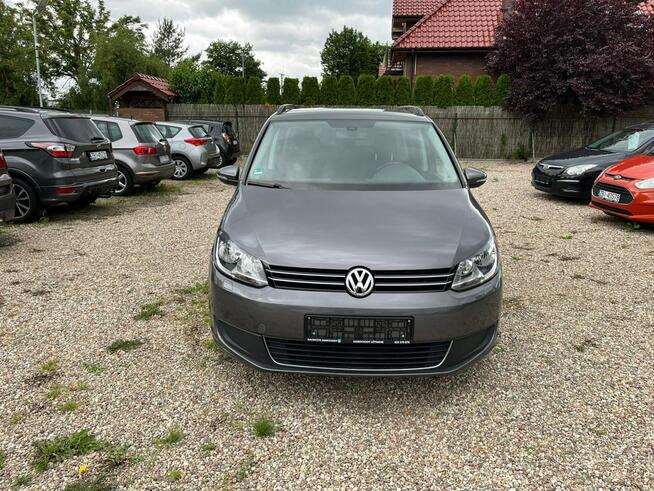 Volkswagen Touran 1,6 Diesel 105KM ładny zadbany samochód Białogard - zdjęcie 3