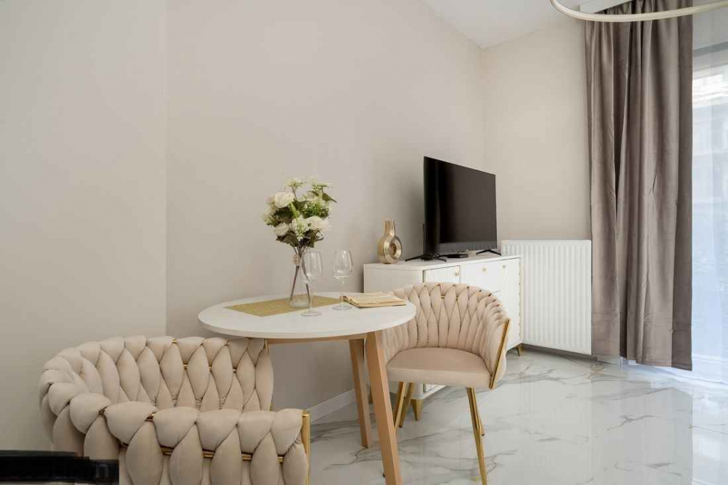 1pok, 36met, Okolice Rynku OGRÓD/GARAŻ/2024 (Wrocław) Stare Miasto - zdjęcie 6