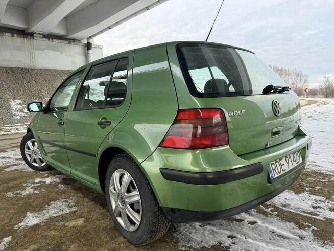 ** VW Golf 4 ** 1.4 Benzyna ** 2002r ** Ładny Zadbany ** Dębica - zdjęcie 4