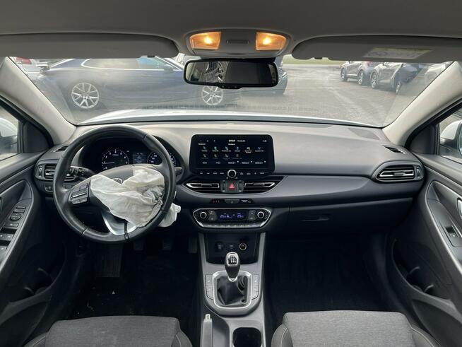 Hyundai i30 1.5l LED HAK Kamera Podgrzewanie Klimatronik Gliwice - zdjęcie 8