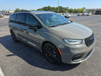 Chrysler Pacifica LIMITED / pakiet S / niski przebieg Cieszyn - zdjęcie 3