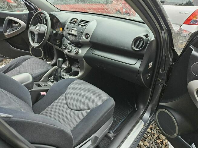 Toyota RAV-4 4 x4 / Krajowy / Klimatyzacja Ruda Śląska - zdjęcie 12