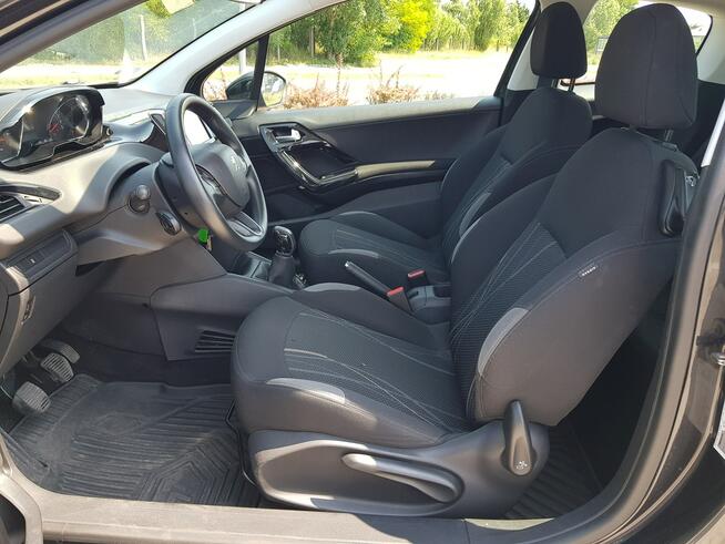 Peugeot 208 1,4 Benzyna Klima Tablet Zarejestrowany Gwarancja Włocławek - zdjęcie 9