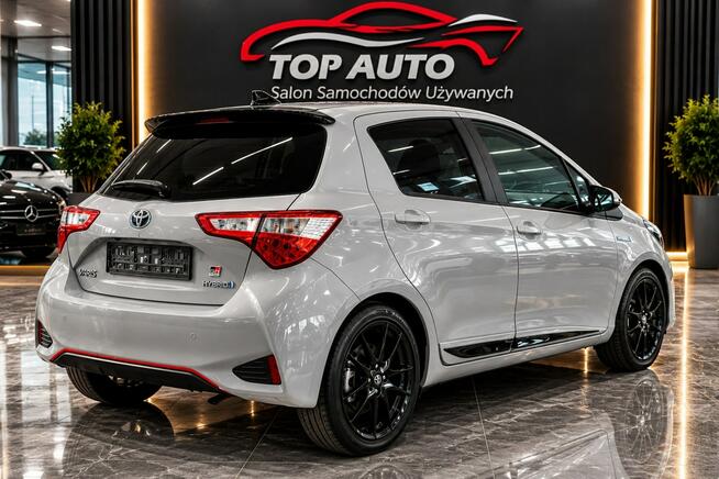 TOYOTA YARIS HYBRYD GR Sport 22 tys km Ledy GR Racing Warszawa - zdjęcie 10
