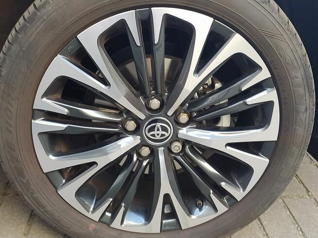 Toyota Yaris Cross Hybryd automat 130 KM 1500 cm^3 Gniezno - zdjęcie 12