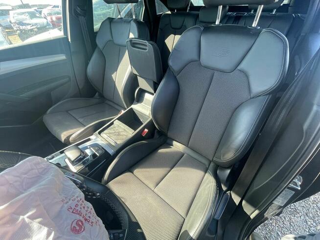AUDI Q5 50 2.0 TFSi 299 Quattro S-Line HA250 Wrocław - zdjęcie 10