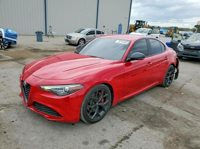 Alfa Romeo Giulia / 2.0 200KM / automat / niski przebieg / Tarnów - zdjęcie 3