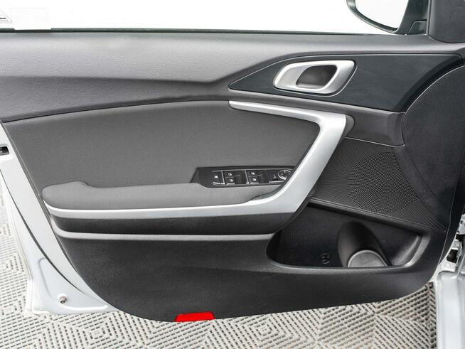 Kia Cee'd GD7H675#1.5 T-GDI M 2 stref klima K.cof salon PL VAT23% Gdańsk - zdjęcie 9