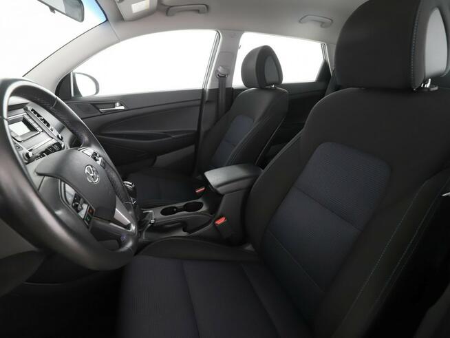 Hyundai Tucson klima auto, grzane fotele, czujniki parkowania Warszawa - zdjęcie 12