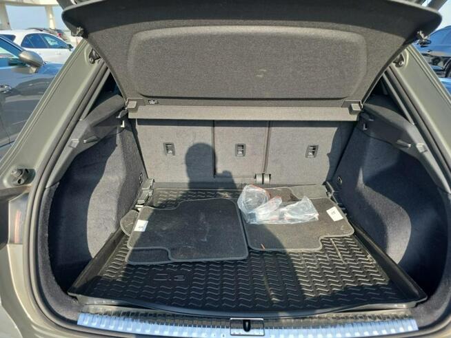 Audi Q3 Premium / S-Line / Quattro / niski przebieg Białystok - zdjęcie 10
