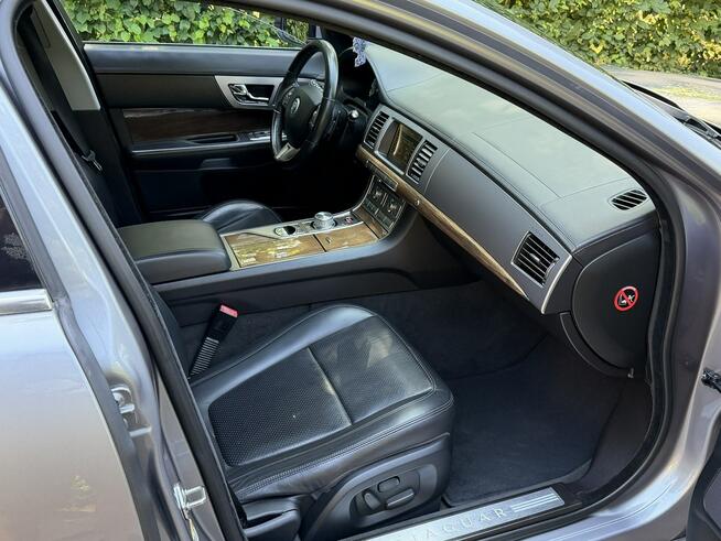 Jaguar XF Zarejestrowany Automat 3.0 Diesel 241 KM Gostyń - zdjęcie 7