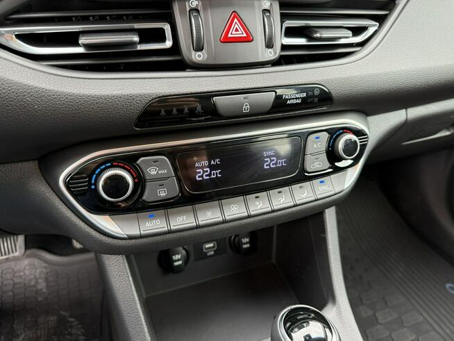 Hyundai i30 1.5 T-GDI 48V Comfort DCT, Salon PL! 1 właściciel! FV! Pęcice - zdjęcie 11