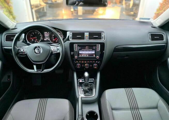 Volkswagen Jetta 1.4 Turbo Automat Bielsko-Biała - zdjęcie 8