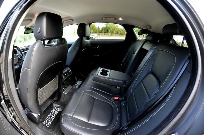 Jaguar F-PACE 2.0 241KM R-Sport Full Opcja Polski Salon Serwis Płock - zdjęcie 9