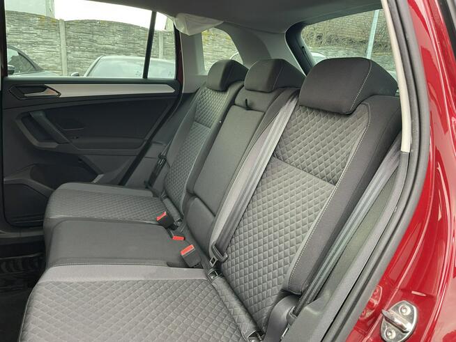 Volkswagen Tiguan 4Motion Klimatronik Aktywny tempomat Gliwice - zdjęcie 11