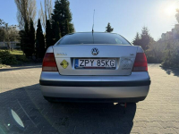VW Bora 1.6 Benzyna | Manual | Krajowy| Po rozrządzie | 2 komplet kół Szczecin - zdjęcie 5