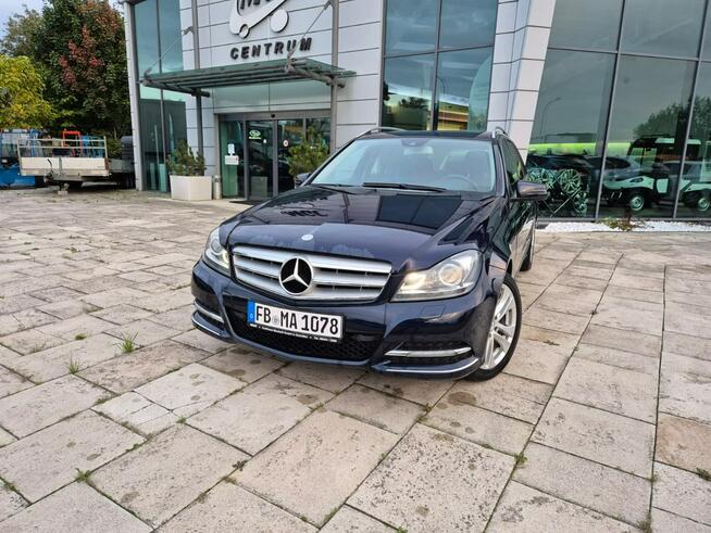 Mercedes-Benz Klasa C 200 CGI Automatik BlueEFFICIENCY Avantgarde Łaziska Górne - zdjęcie 3