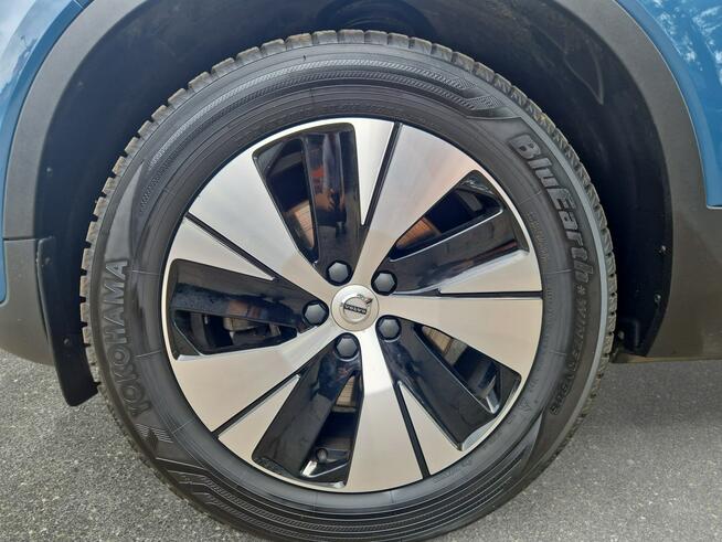 Volvo XC 40 B3 Core ! Z Polskiego Salonu ! Faktura VAT ! Warszawa - zdjęcie 9