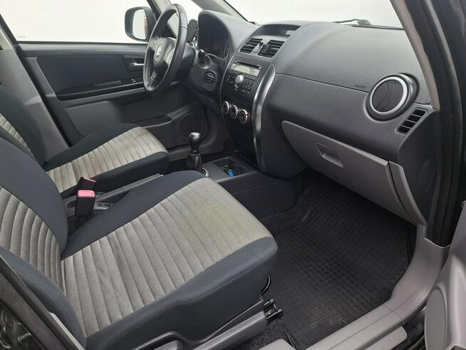 Suzuki SX4 * 4x4 * 1.6benzyna * BARDZO ŁADNE* Olsztyn - zdjęcie 8