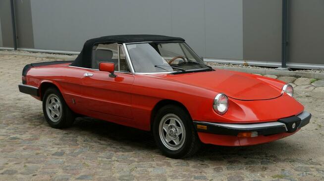 Alfa Romeo Spider 2.0 Benzyna Cabrio Na chodzie Opłacony LUXURYCLASSIC Koszalin - zdjęcie 3